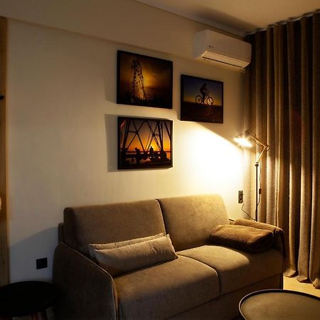 Designer Apartments Close To The Center + Free Parking Салоники Экстерьер фото